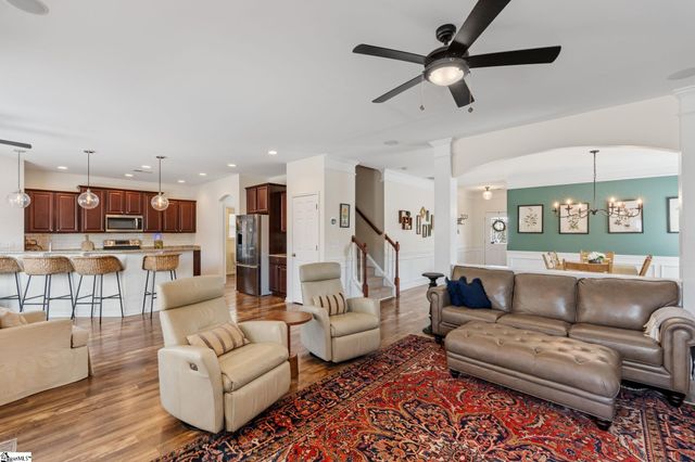 208 Clairhill Court, Simpsonville, SC 29680