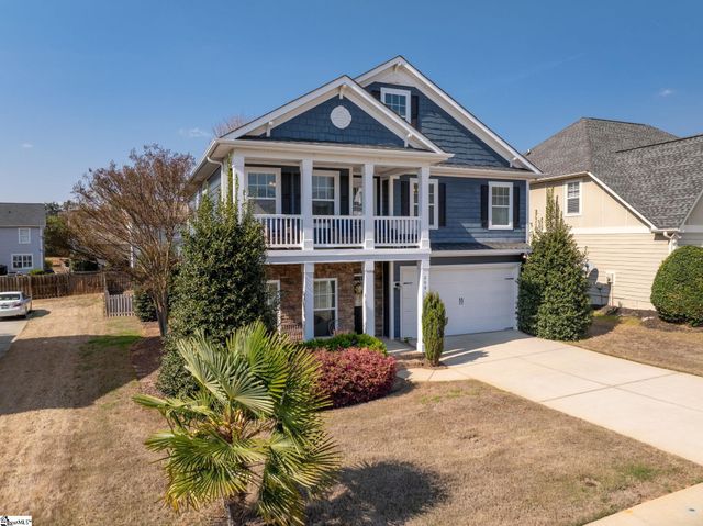 208 Clairhill Court, Simpsonville, SC 29680