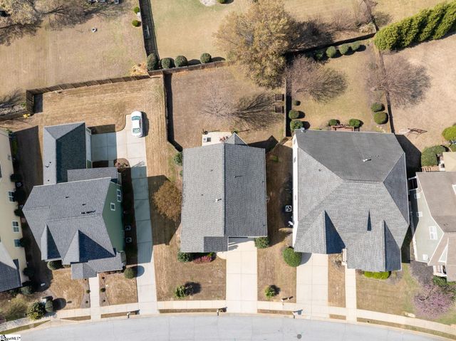 208 Clairhill Court, Simpsonville, SC 29680