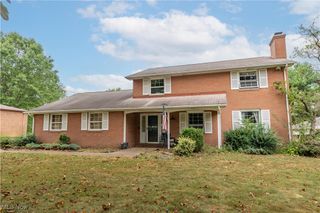 815 44th Street NE, Canton, OH 44714