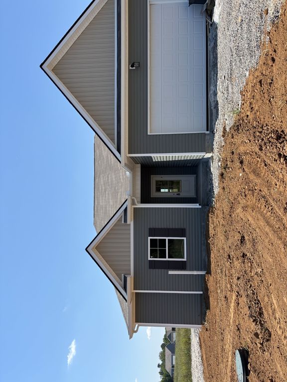 2018 Tobey Ln, Murfreesboro, TN 37127