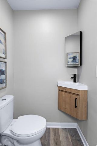 2712 Fenway AVE, Chesapeake, VA 23323