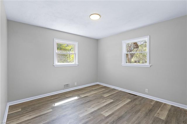 2712 Fenway AVE, Chesapeake, VA 23323