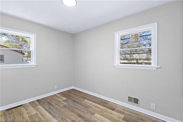 2712 Fenway AVE, Chesapeake, VA 23323