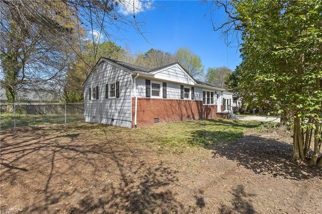 2712 Fenway AVE, Chesapeake, VA 23323