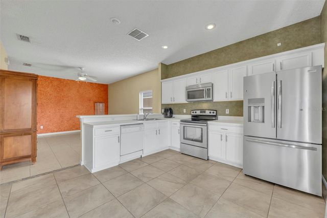 4718 WATERSIDE POINTE CIRCLE, Orlando, FL 32829