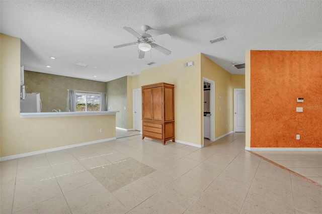 4718 WATERSIDE POINTE CIRCLE, Orlando, FL 32829