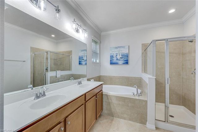 3738 Treasure Cove CIR, Naples, FL 34114