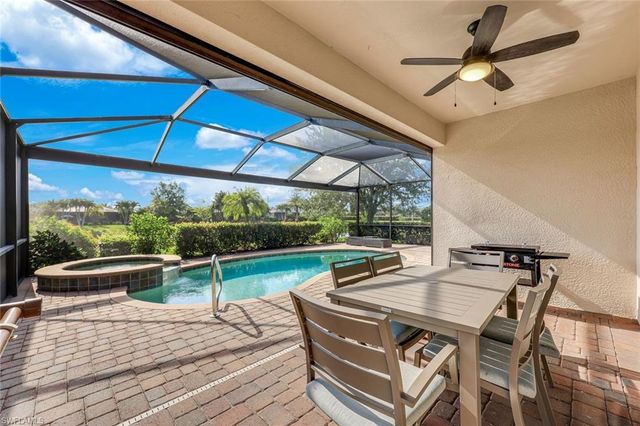 3738 Treasure Cove CIR, Naples, FL 34114
