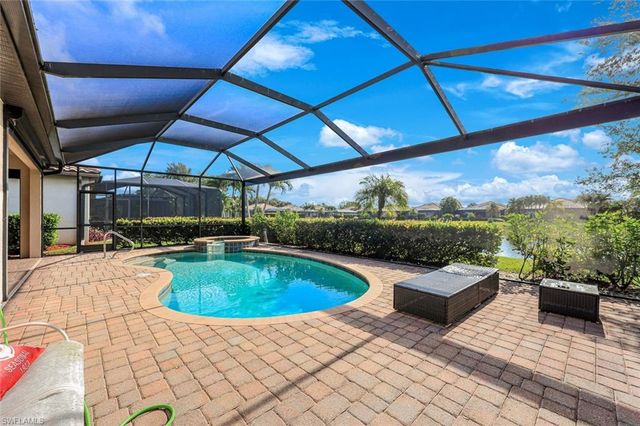 3738 Treasure Cove CIR, Naples, FL 34114