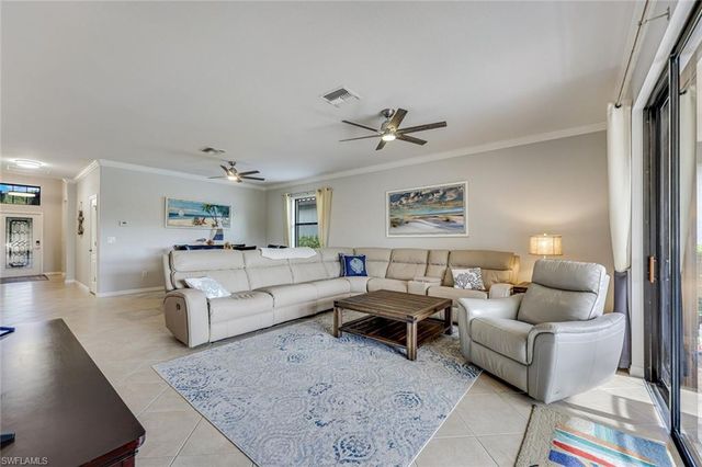 3738 Treasure Cove CIR, Naples, FL 34114