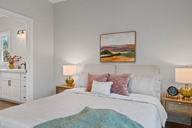 125 BENNINGTON COURT, Plover, WI 54467