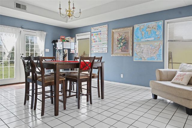 1945 Hemlock Drive, Haltom City, TX 76117