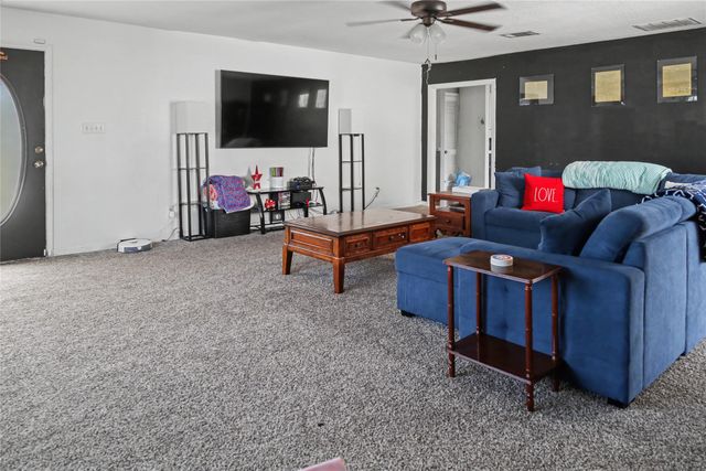 1945 Hemlock Drive, Haltom City, TX 76117