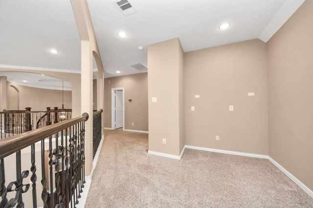 102 Stonecrop Place, Montgomery, TX 77316