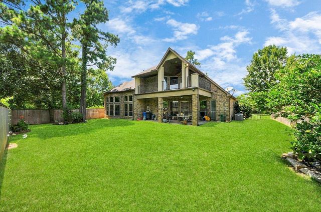 102 Stonecrop Place, Montgomery, TX 77316