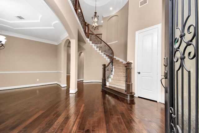 102 Stonecrop Place, Montgomery, TX 77316