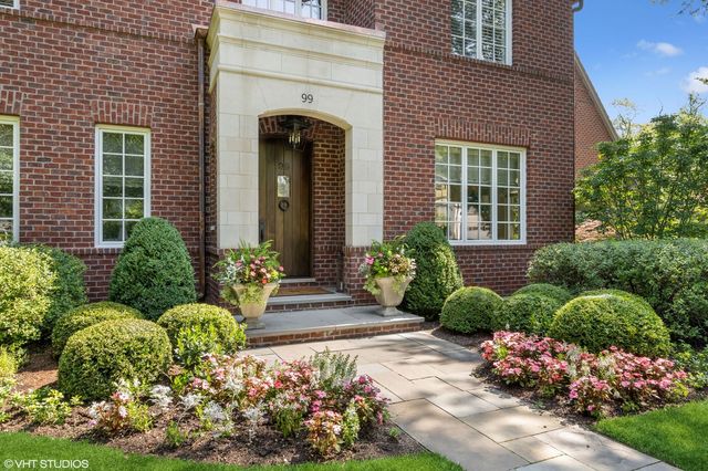 99 Tudor Place, Kenilworth, IL 60043