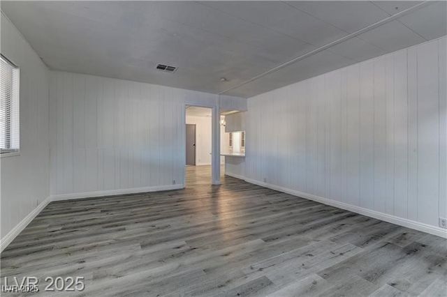 140 Sir David Way, Las Vegas, NV 89110