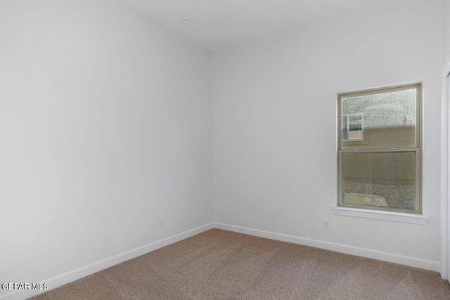 130 Organ Trail, Santa Teresa, NM 88008