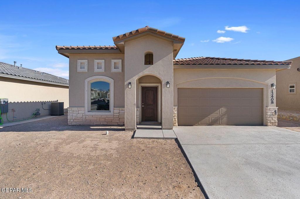 130 Organ Trail, Santa Teresa, NM 88008