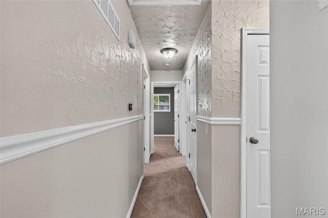 200 Falcon Drive, Florissant, MO 63031