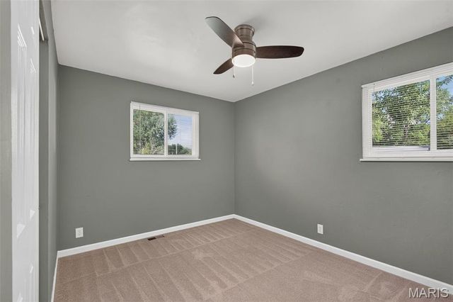 200 Falcon Drive, Florissant, MO 63031