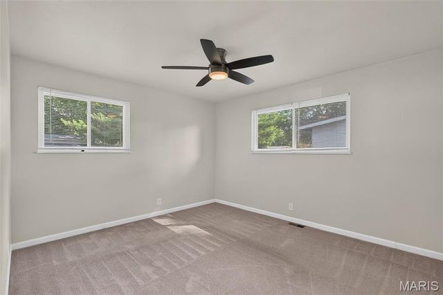 200 Falcon Drive, Florissant, MO 63031