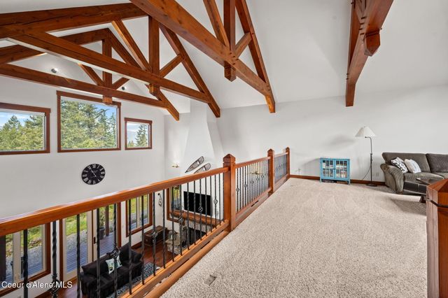645 Eagle Crest DR, Sagle, ID 83860