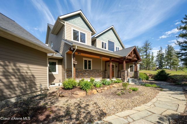 645 Eagle Crest DR, Sagle, ID 83860
