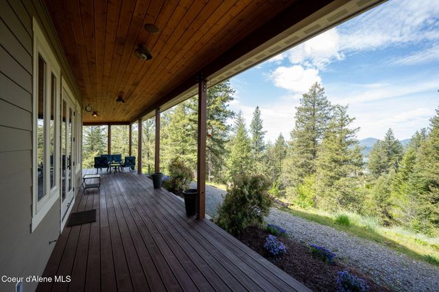 645 Eagle Crest DR, Sagle, ID 83860