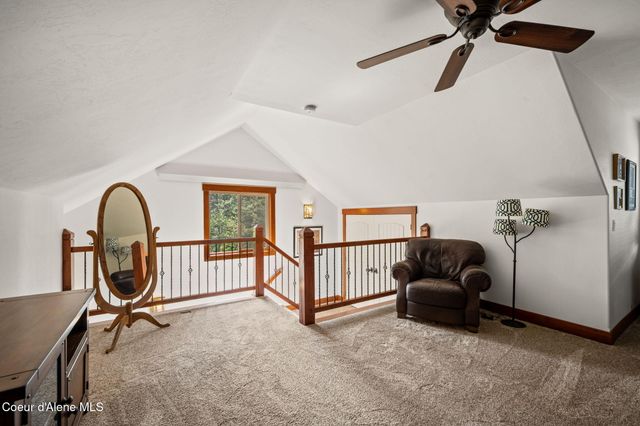 645 Eagle Crest DR, Sagle, ID 83860