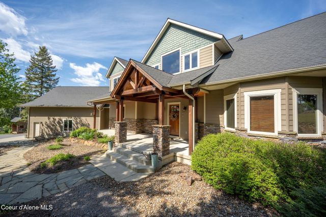 645 Eagle Crest DR, Sagle, ID 83860
