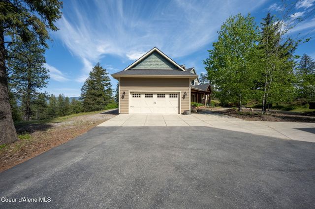 645 Eagle Crest DR, Sagle, ID 83860