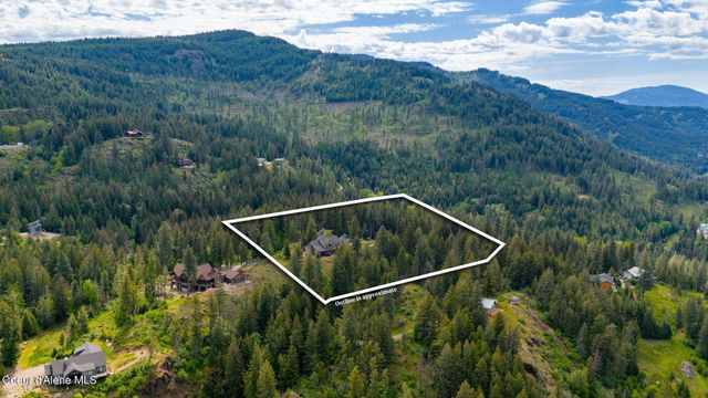 645 Eagle Crest DR, Sagle, ID 83860