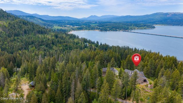 645 Eagle Crest DR, Sagle, ID 83860