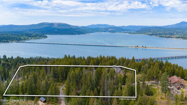 645 Eagle Crest DR, Sagle, ID 83860