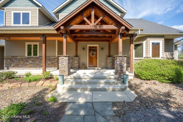645 Eagle Crest DR, Sagle, ID 83860