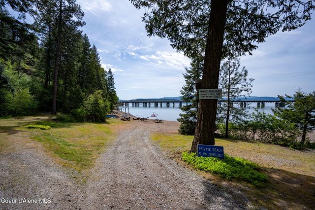 645 Eagle Crest DR, Sagle, ID 83860