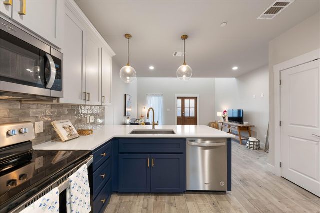 1123 Paniolo DR, Boerne, TX 78006