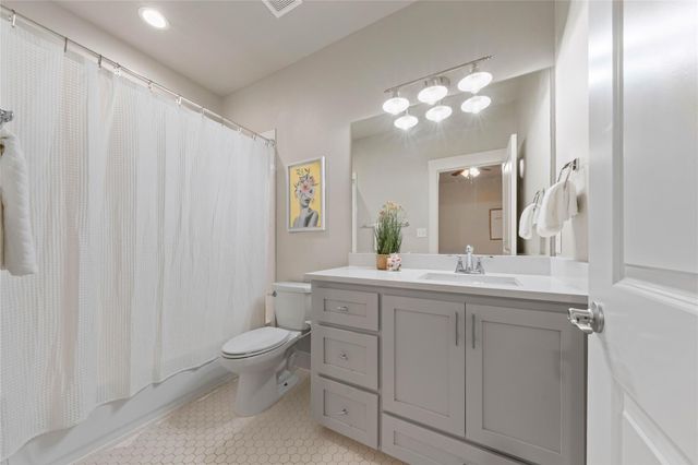1123 Paniolo DR, Boerne, TX 78006