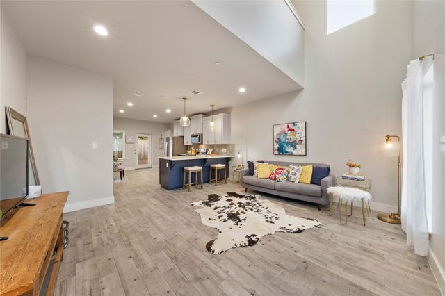 1123 Paniolo DR, Boerne, TX 78006