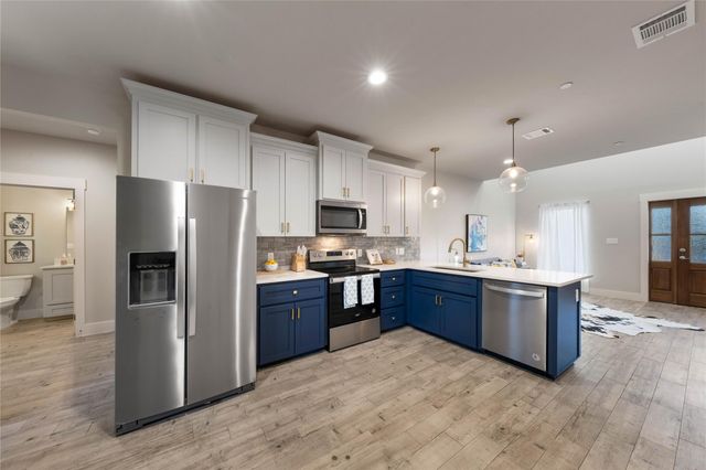 1123 Paniolo DR, Boerne, TX 78006