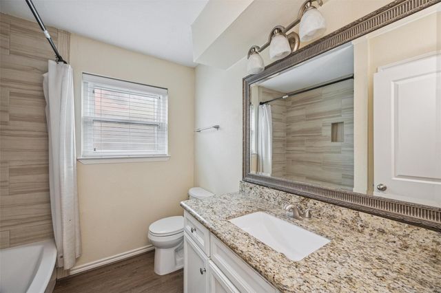 103 Brigadoon Lane, Friendswood, TX 77546