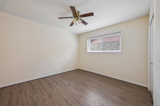 103 Brigadoon Lane, Friendswood, TX 77546