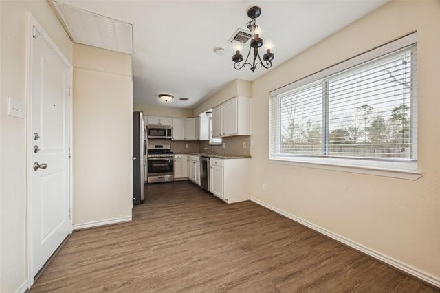 103 Brigadoon Lane, Friendswood, TX 77546