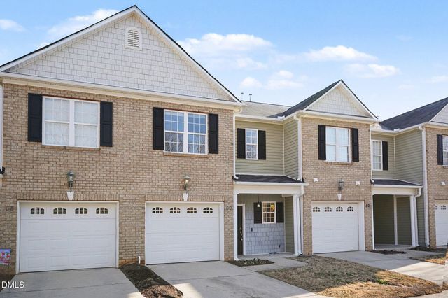 60 Hill Shore Lane, Clayton, NC 27527