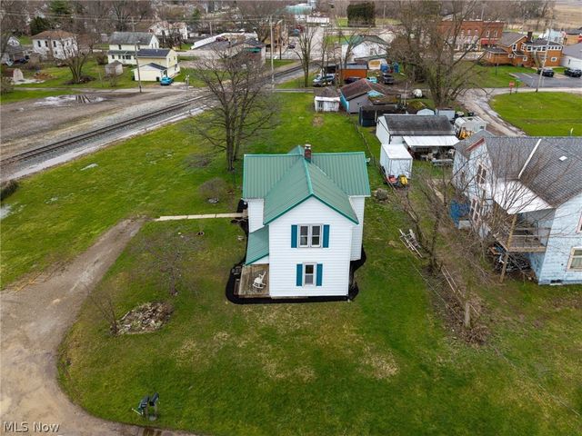 153 Schaff Alley, Creston, OH 44217