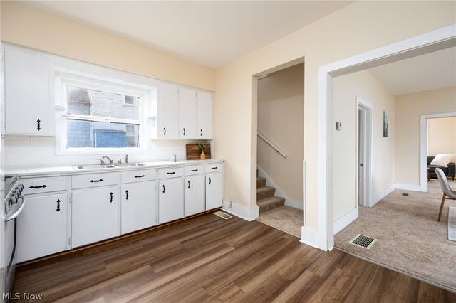 153 Schaff Alley, Creston, OH 44217