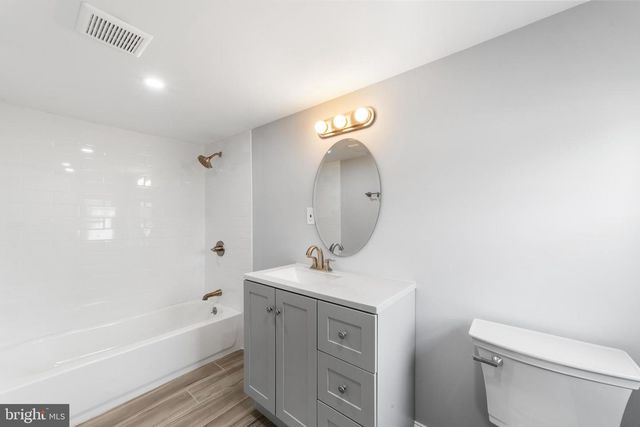 526 MERCHANT ST, Cherry Hill, NJ 08002